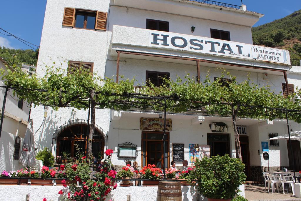 Hostal Pampaneira Exteriör bild