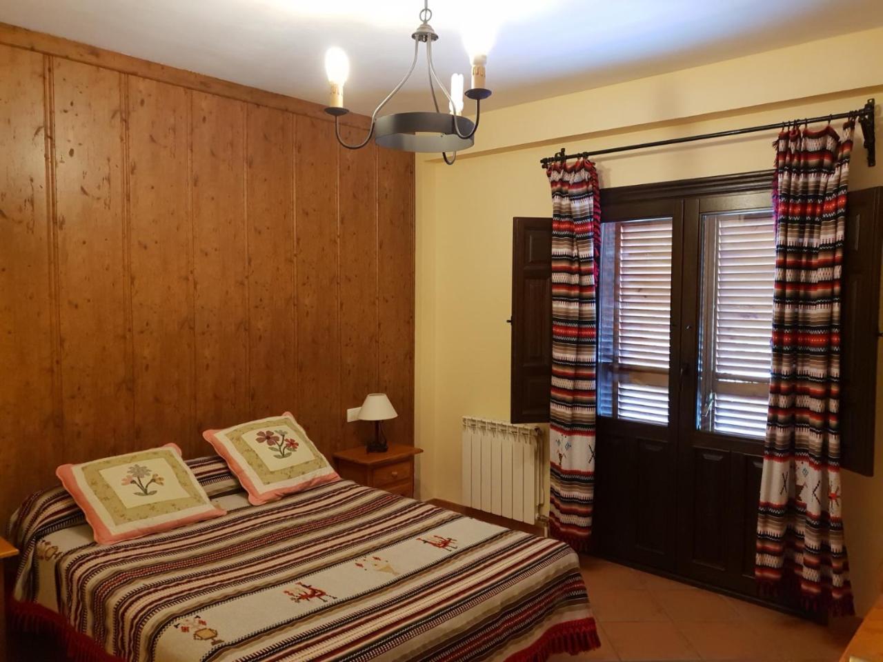 Hostal Pampaneira Exteriör bild