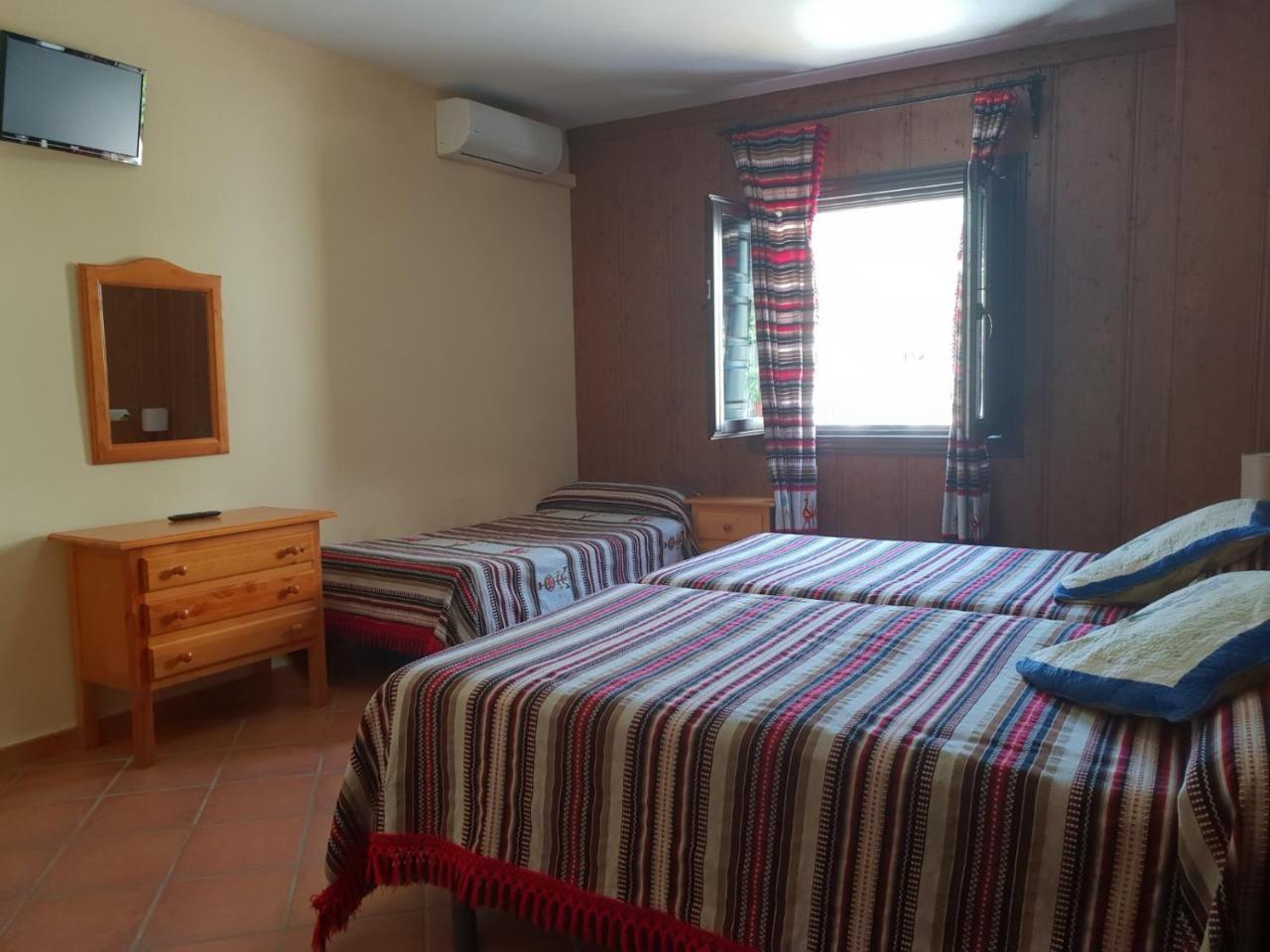 Hostal Pampaneira Exteriör bild